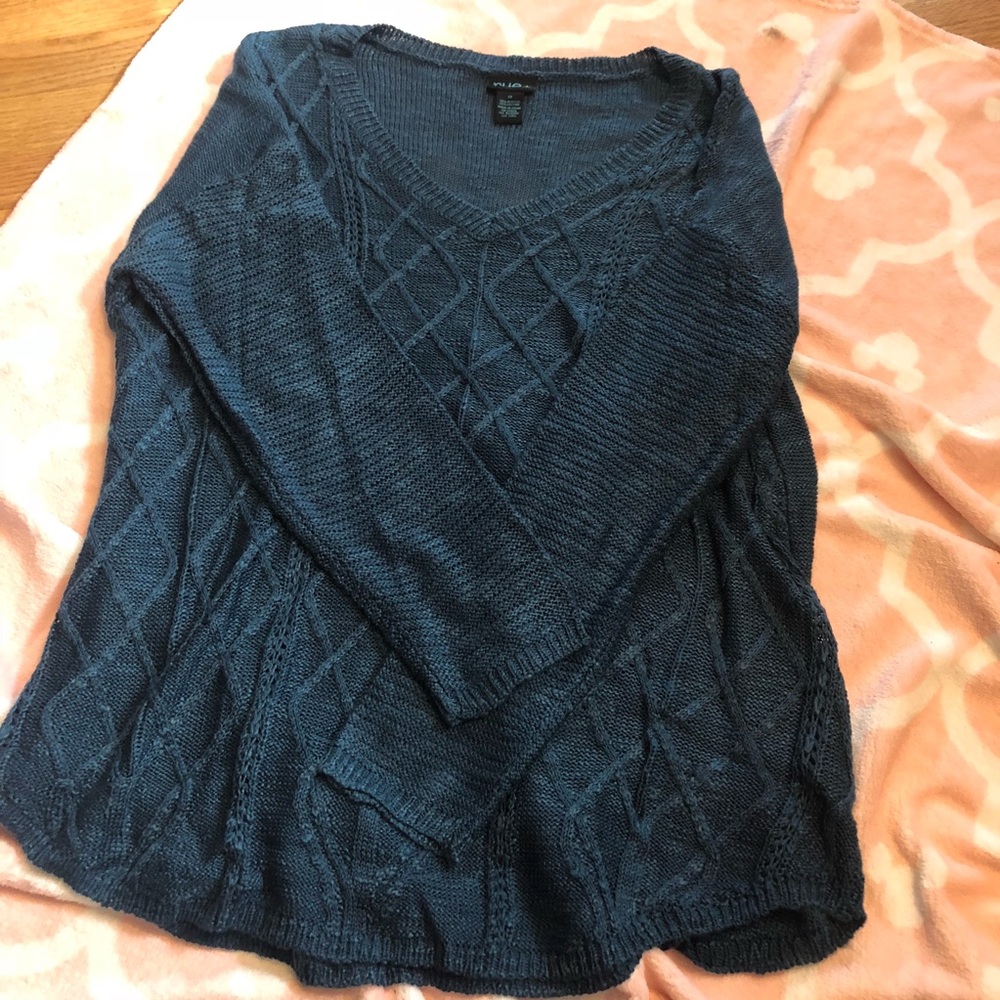 ♦️ 3 for $25 ♦️ Teal sweater